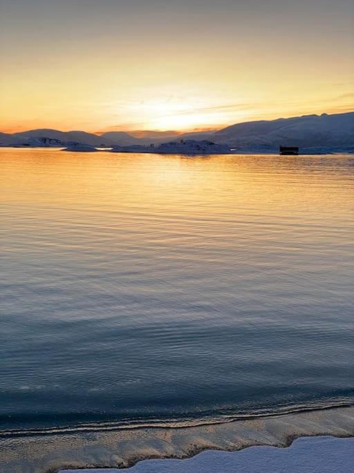 Holiday Home With Sauna In The Arctic Caribbean, Tromso Tromsø Exterior foto